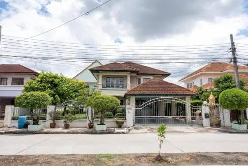 ขายบ้าน  อารีน่า พาร์ค ชวนชื่น ซิตี้ หน้ากว้าง ท่าแร้ง เขต บางเขน กรุงเทพ CX-130581