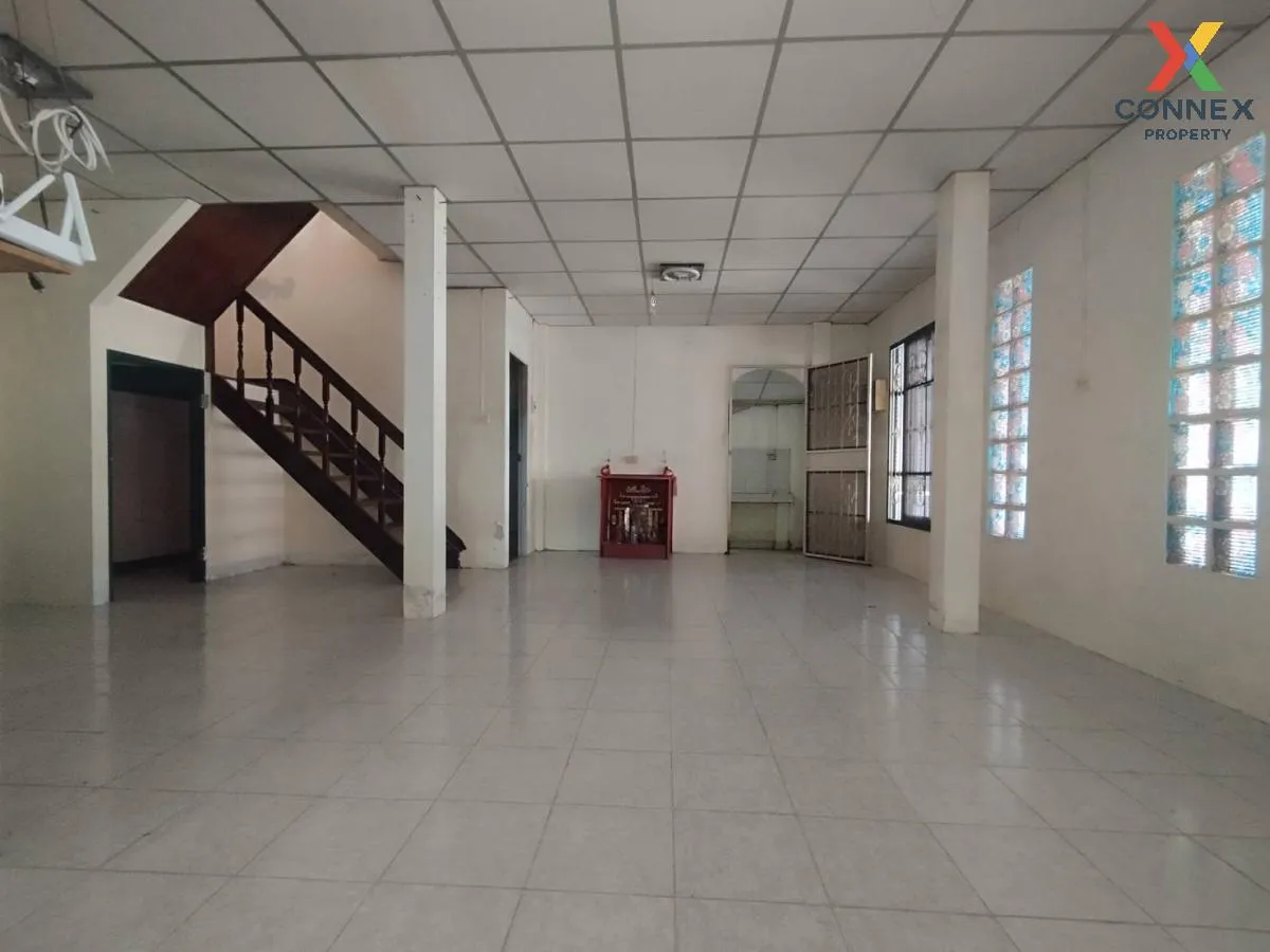 For Sale Townhouse/Townhome  , Baan Buathong 4 Baan Kluay-Sai Noi