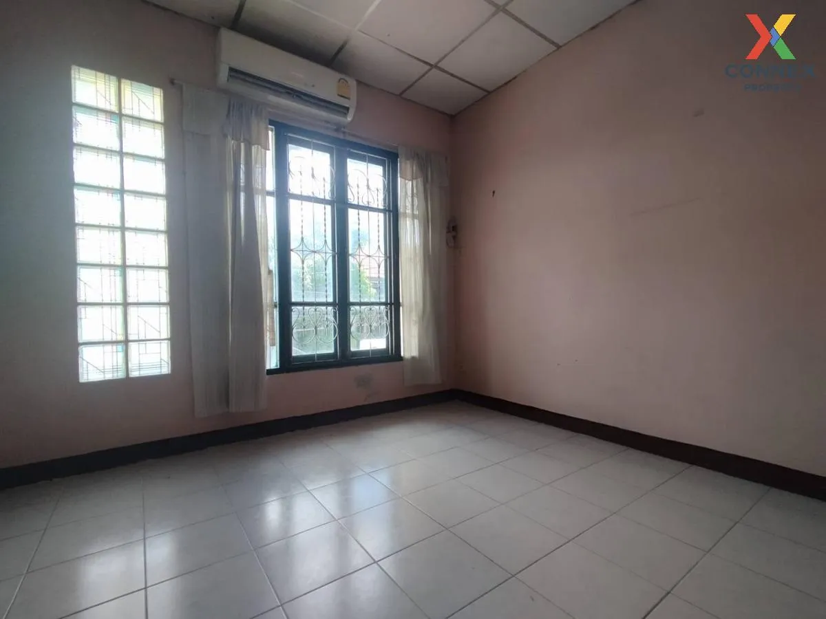 For Sale Townhouse/Townhome  , Baan Buathong 4 Baan Kluay-Sai Noi