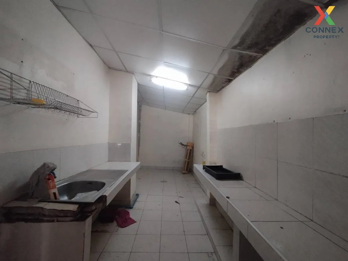 For Sale Townhouse/Townhome  , Baan Buathong 4 Baan Kluay-Sai Noi