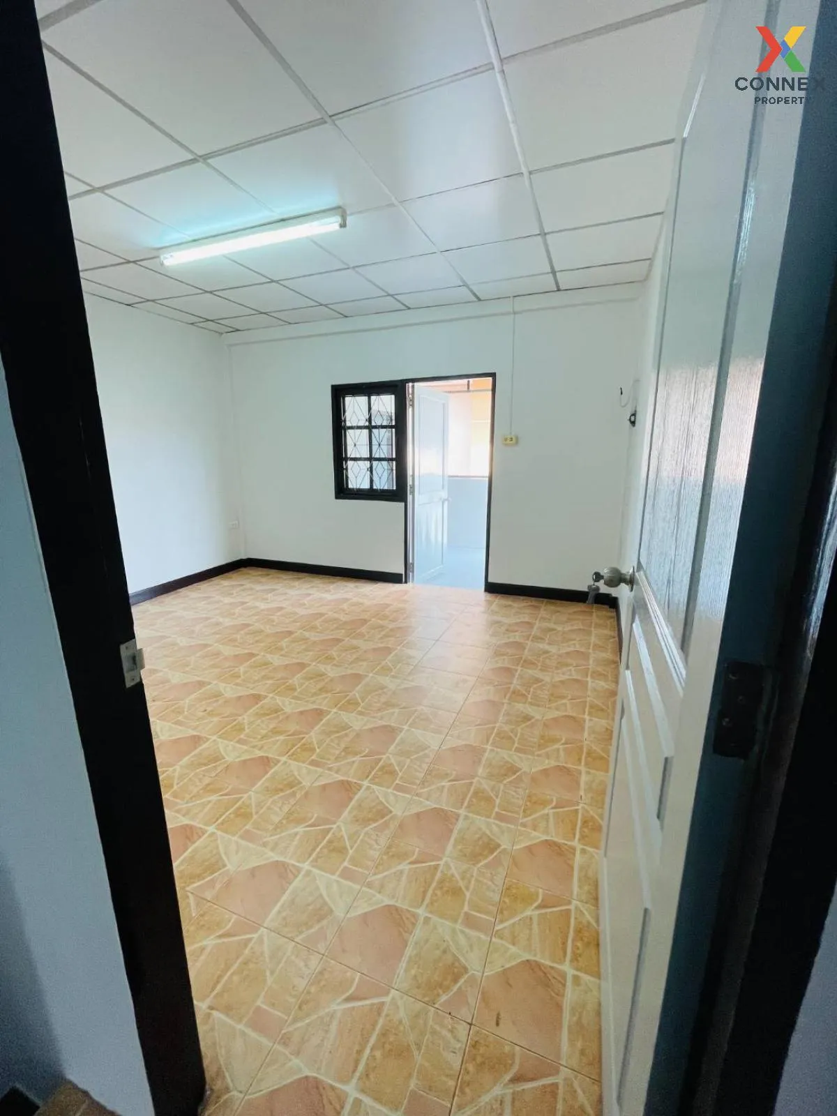 For Sale Townhouse/Townhome  , Baan Sinphet , MRT-Khong Bang Phai 4