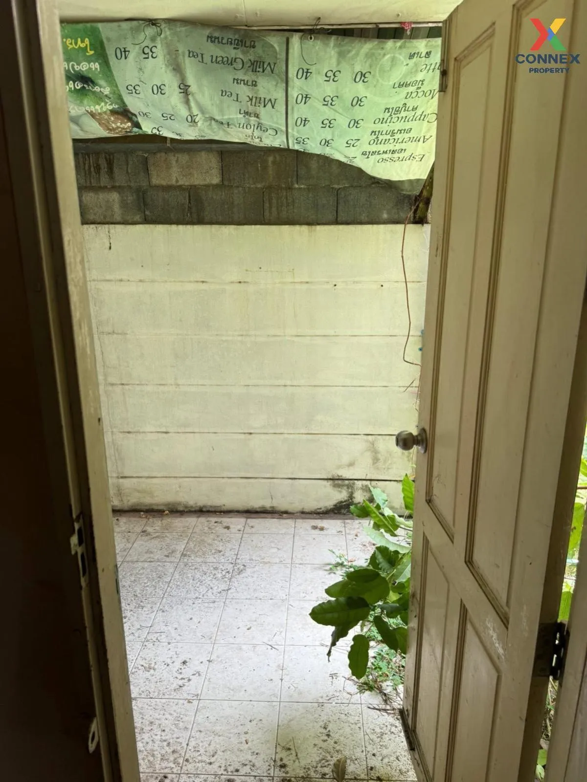 For Sale Townhouse/Townhome  , Kanda Baan Rim Khlong 2 , Phanthai