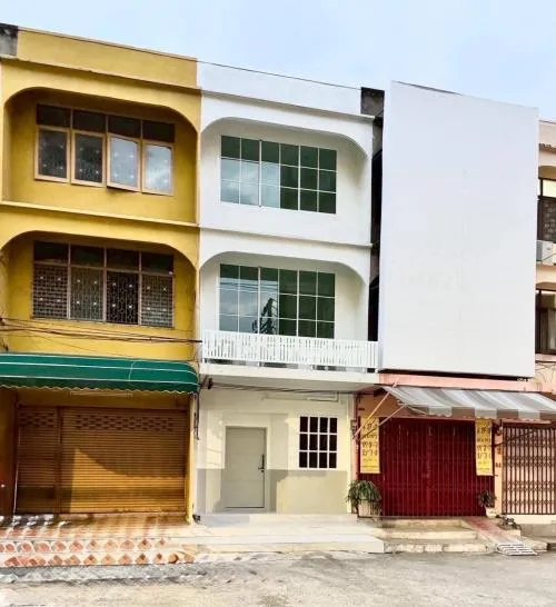 For Rent Townhome , Sukhumvit 54 , newly renovated , Phra Khanong , Phra Khanong , Bangkok , CX-130729