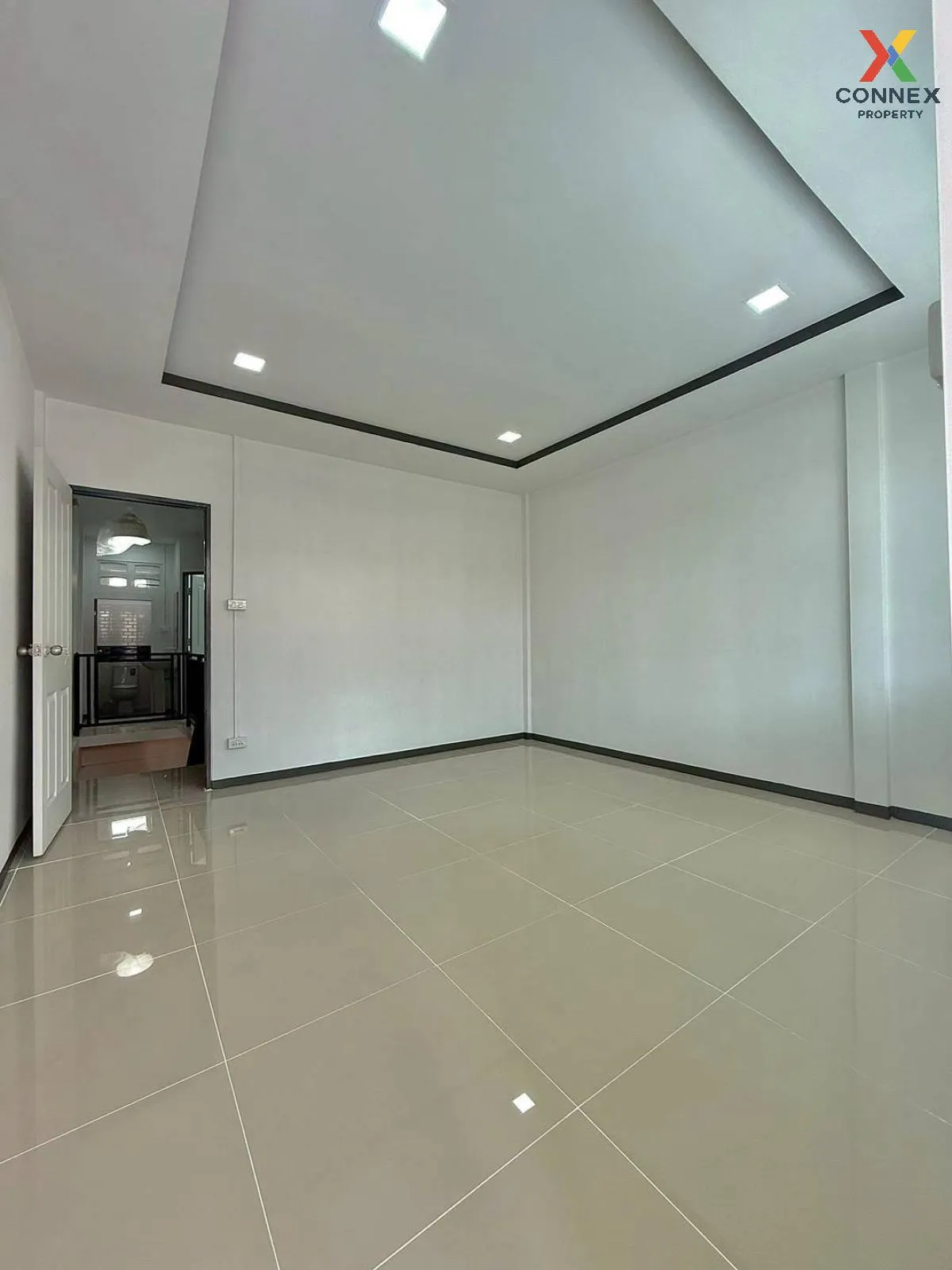 ขายทาวน์เฮ้าส์/ทาวน์โฮม  เรวดี 3 รีโนเวทใหม่ ตลาดขวัญ เมืองนนทบุร