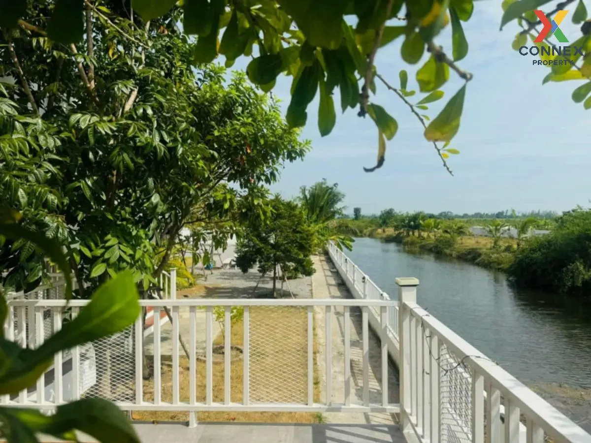 For Sale House with land 238 sq m. Hua Hin , Thap Tai , Hua Hin ,