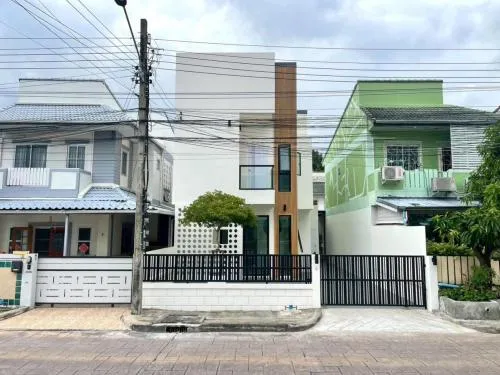 For Sale House , Baan Phon Watcharapol , newly renovated , Tha Raeng , Bang Khen , Bangkok , CX-130863