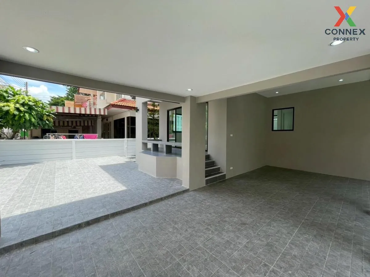 For Sale House , Baan Pan Thong , newly renovated , Rangsit , Tha 2