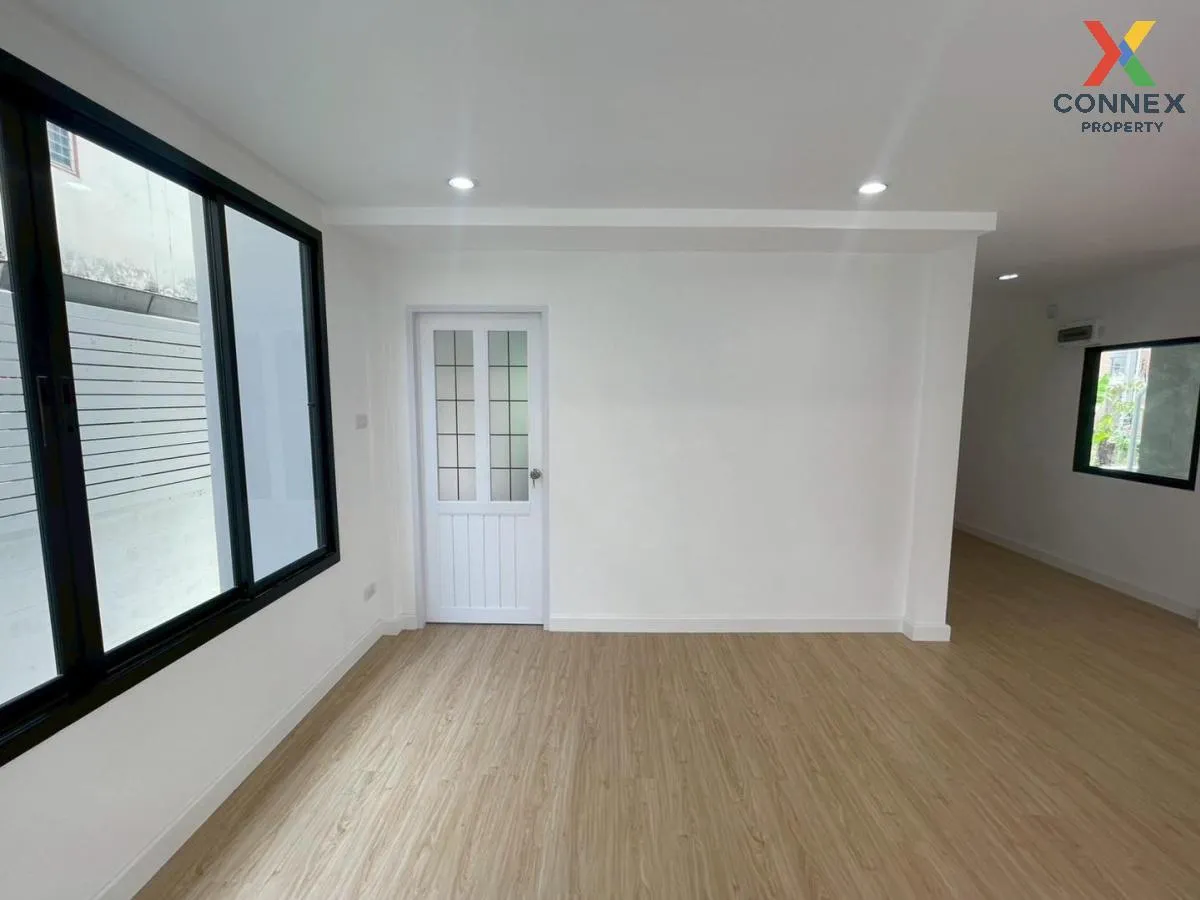 For Sale House , Baan Pan Thong , newly renovated , Rangsit , Tha