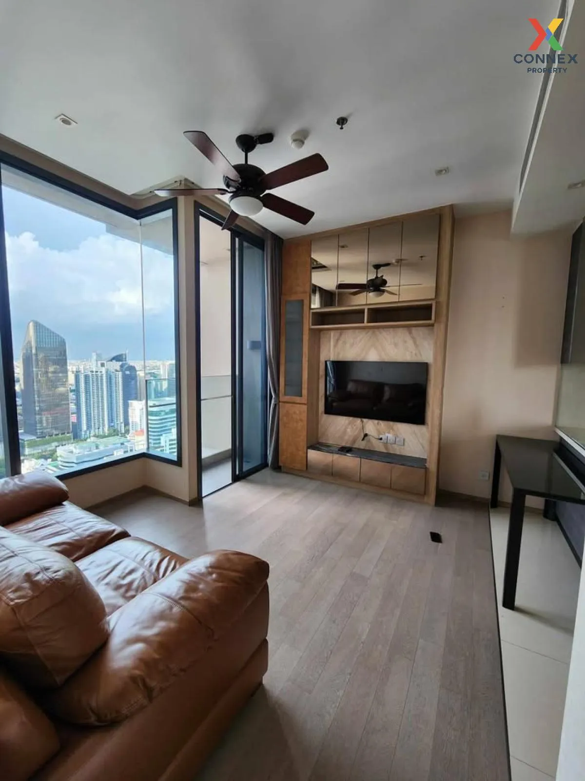 For Rent Condo , The Esse Asoke , BTS-Asok , Khlong Toei Nuea , W 2