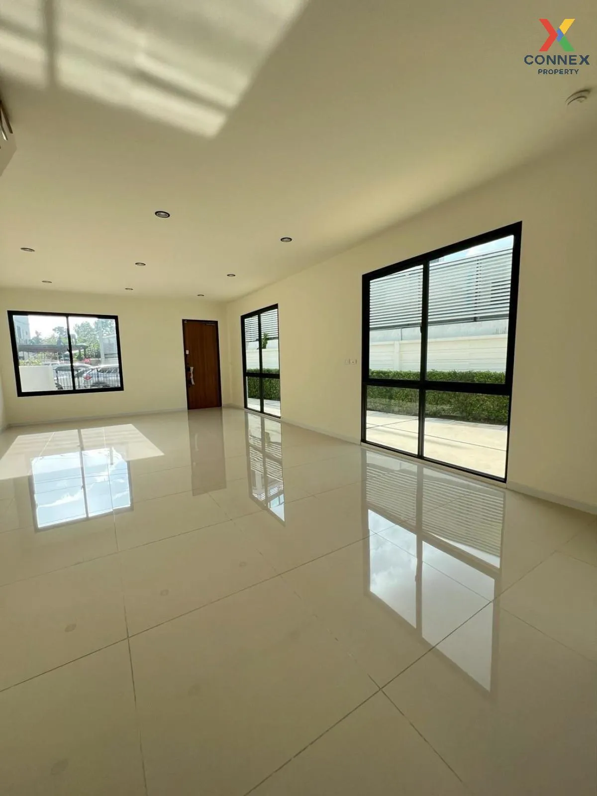 For Rent Homeoffice , Pruksa Ville @Work Ramintra Station , BTS-P 3
