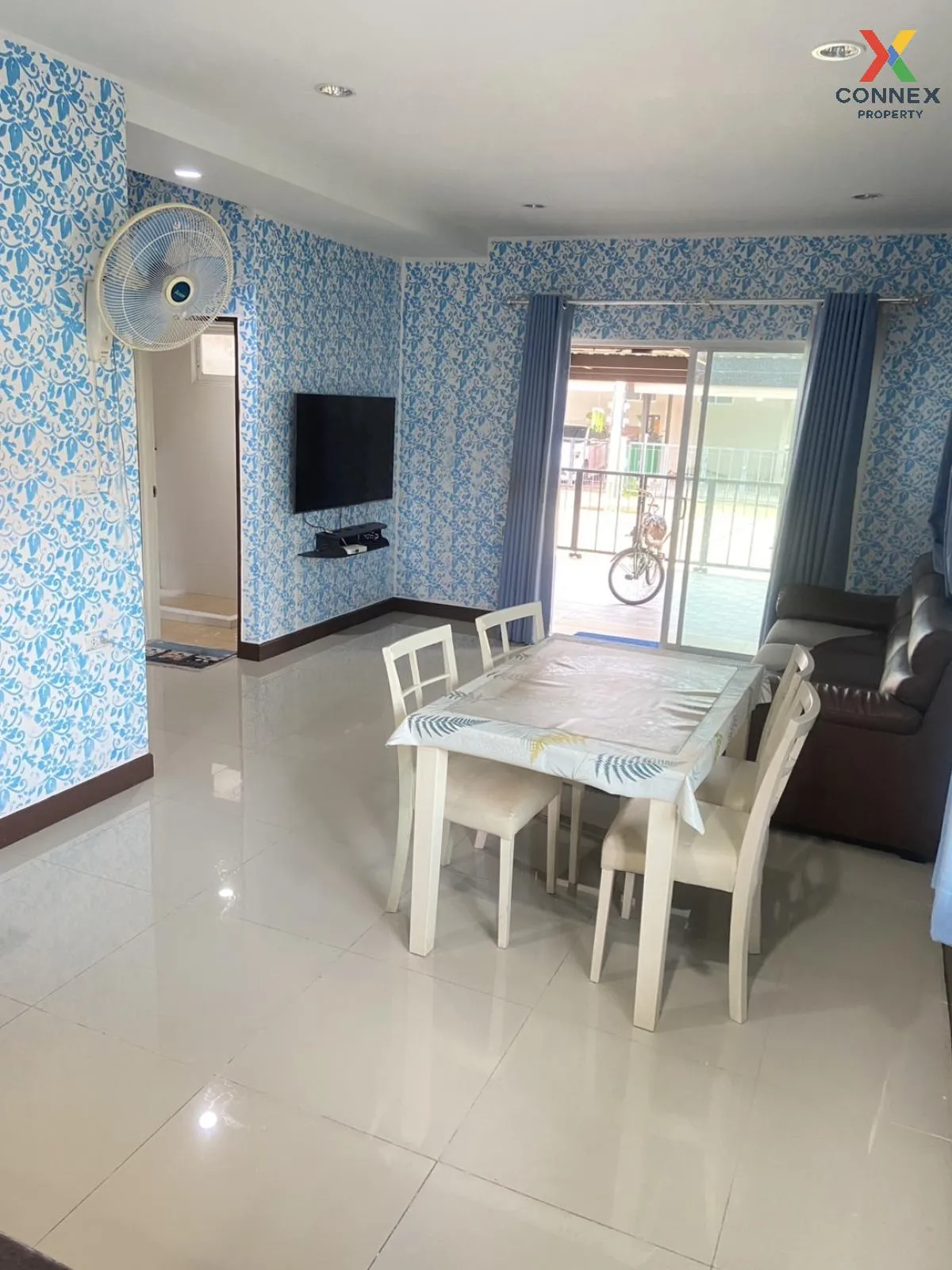 For Sale Townhouse/Townhome  , I Leaf Town Rama 2 km. 14 , corner