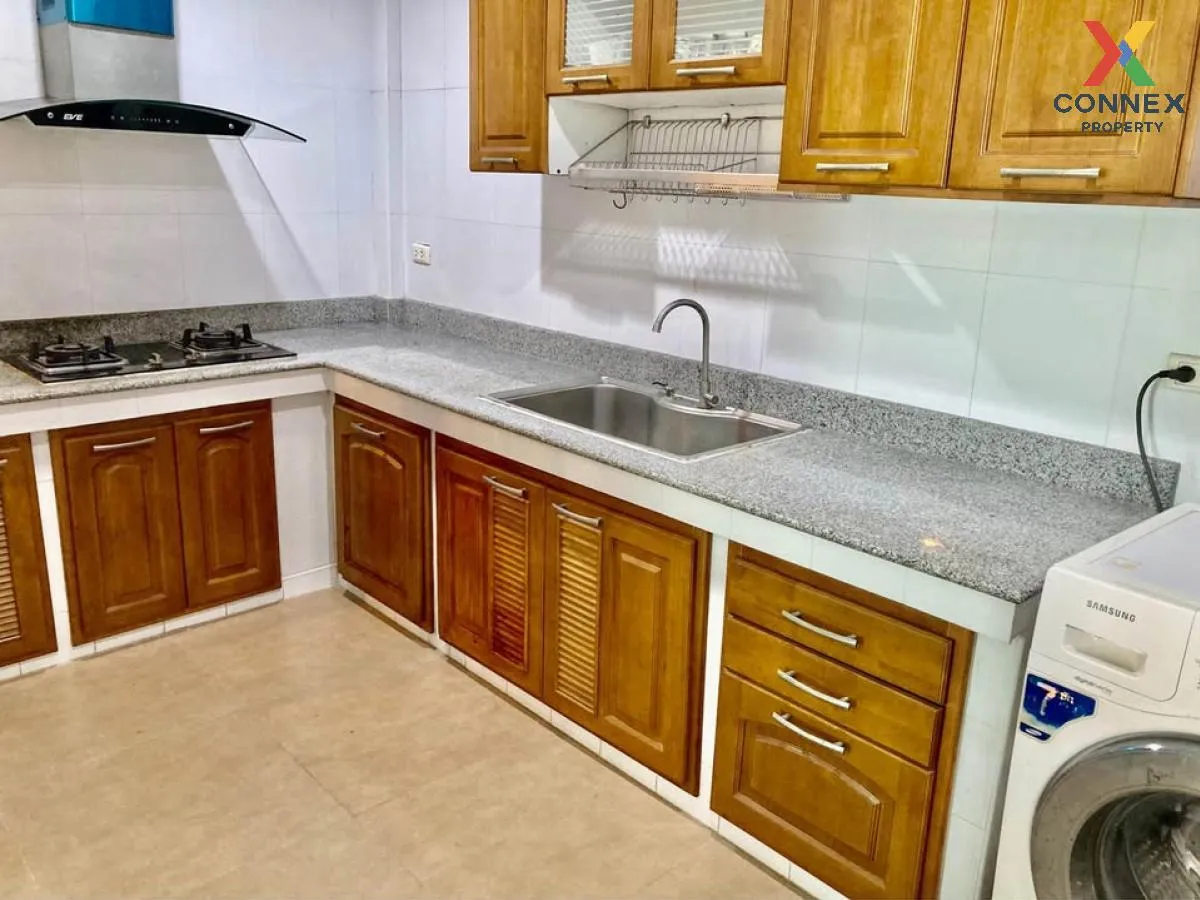 For Sale Townhouse/Townhome  , Baan Evergreen Villa Bangna-Trad ,
