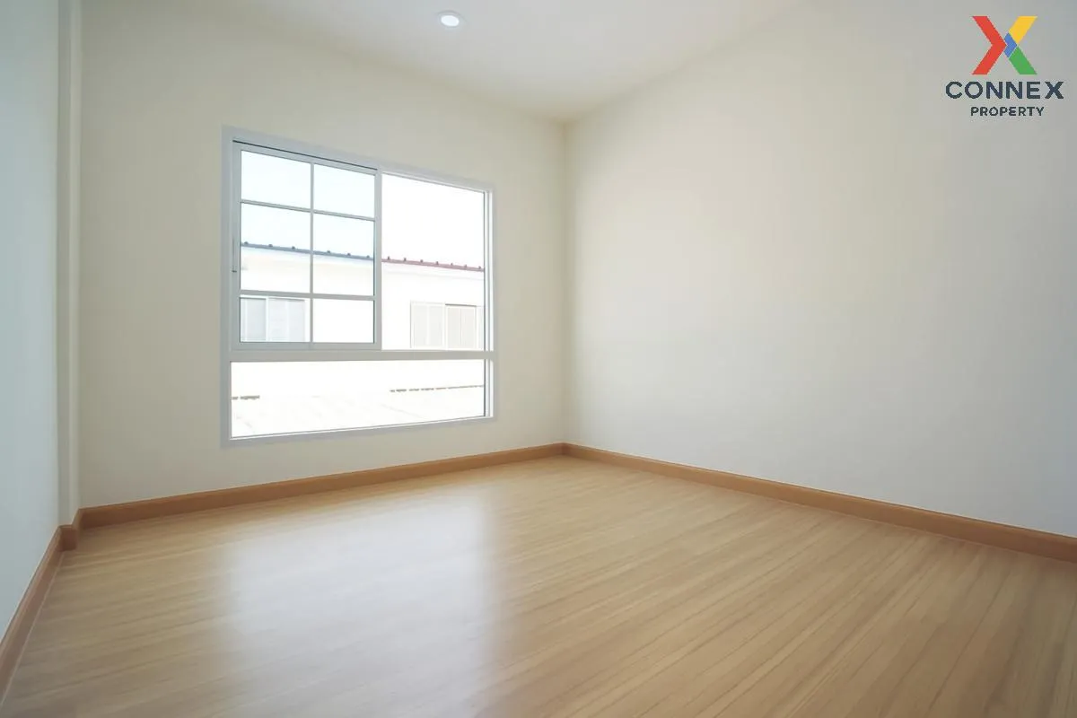 For Sale Townhouse/Townhome  , Baan Rattanathibet , newly renovat
