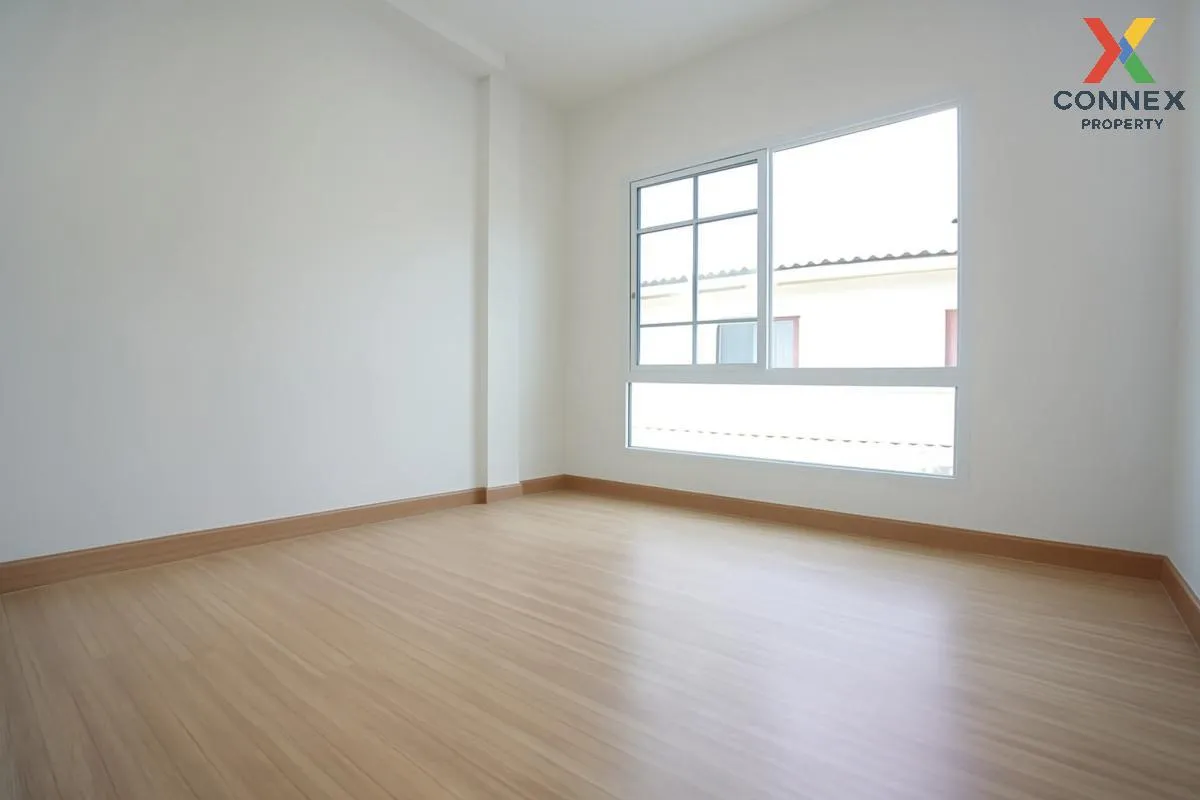For Sale Townhouse/Townhome  , Baan Rattanathibet , newly renovat