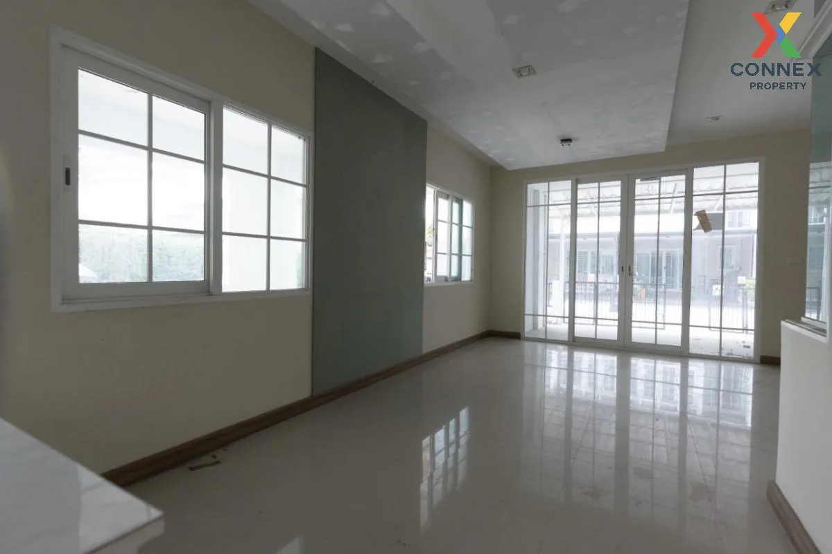 For Sale Townhouse/Townhome  , Golden City Sathorn , BTS-Wutthaka
