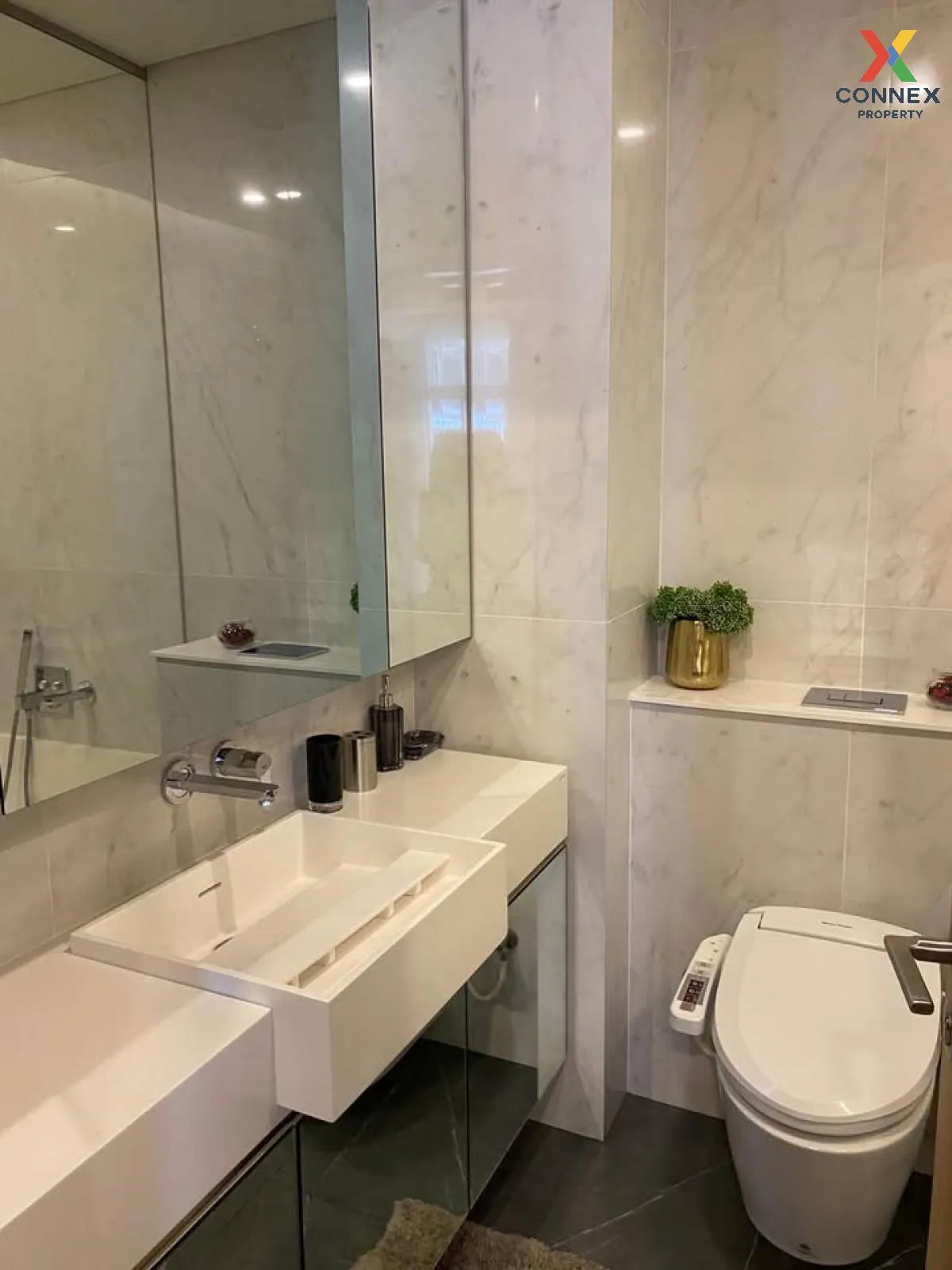 For Sale Condo , Siamese Exclusive Sukhumvit 42 , BTS-Ekkamai , P