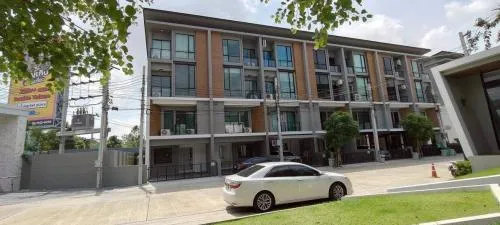 For Sale Townhouse/Townhome  , Premium Place Phaholyothin - Ramintra , Tha Raeng , Bang Khen , Bangkok , CX-131152