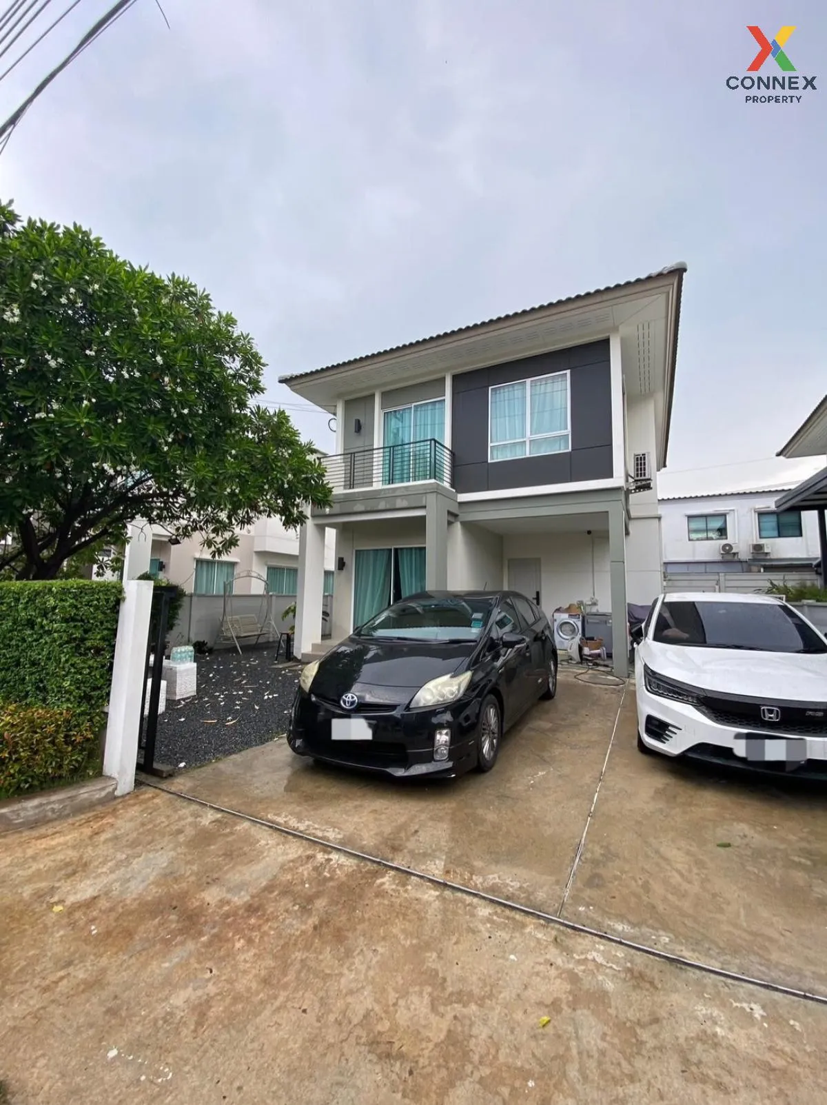 For Rent House , CENTRO Phahol-Vibhavadi 2 , corner unit , Khlong 1