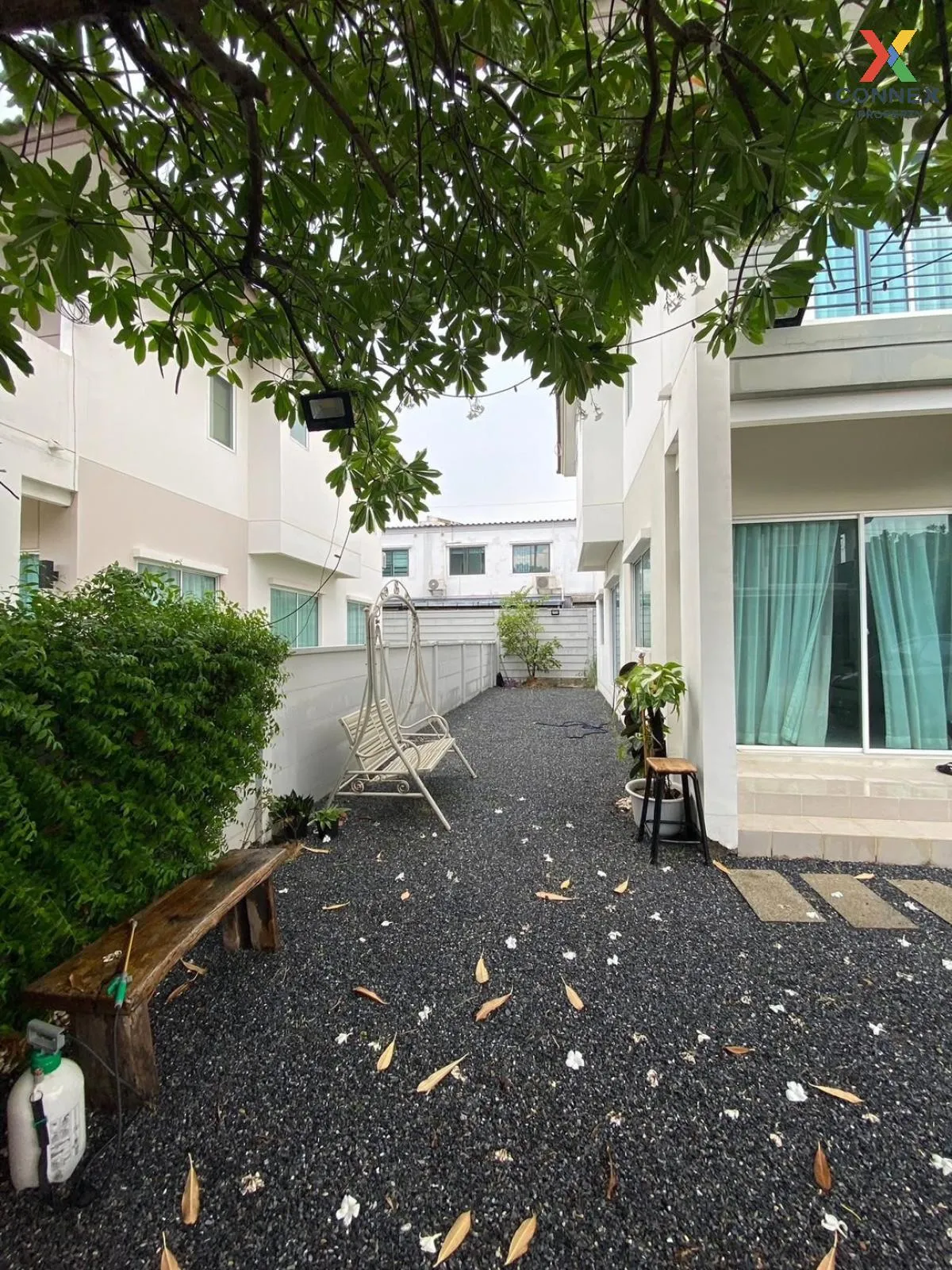 For Rent House , CENTRO Phahol-Vibhavadi 2 , corner unit , Khlong 2