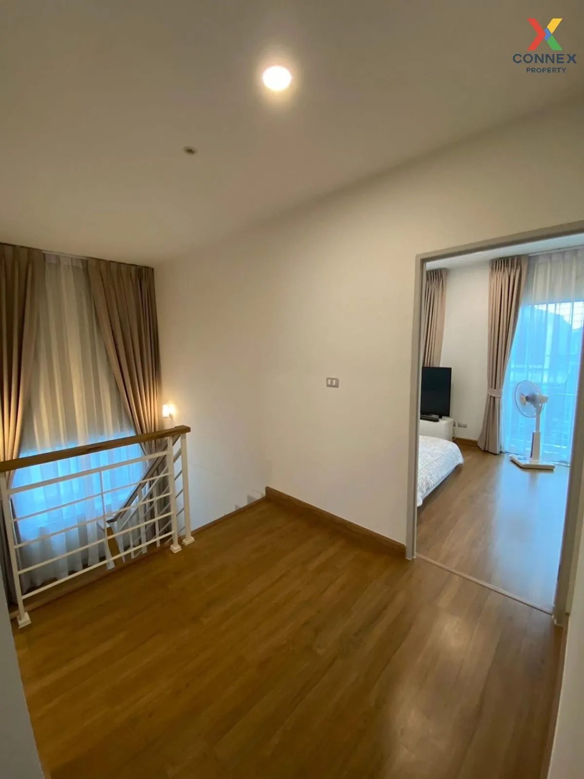 For Rent House , CENTRO Phahol-Vibhavadi 2 , corner unit , Khlong