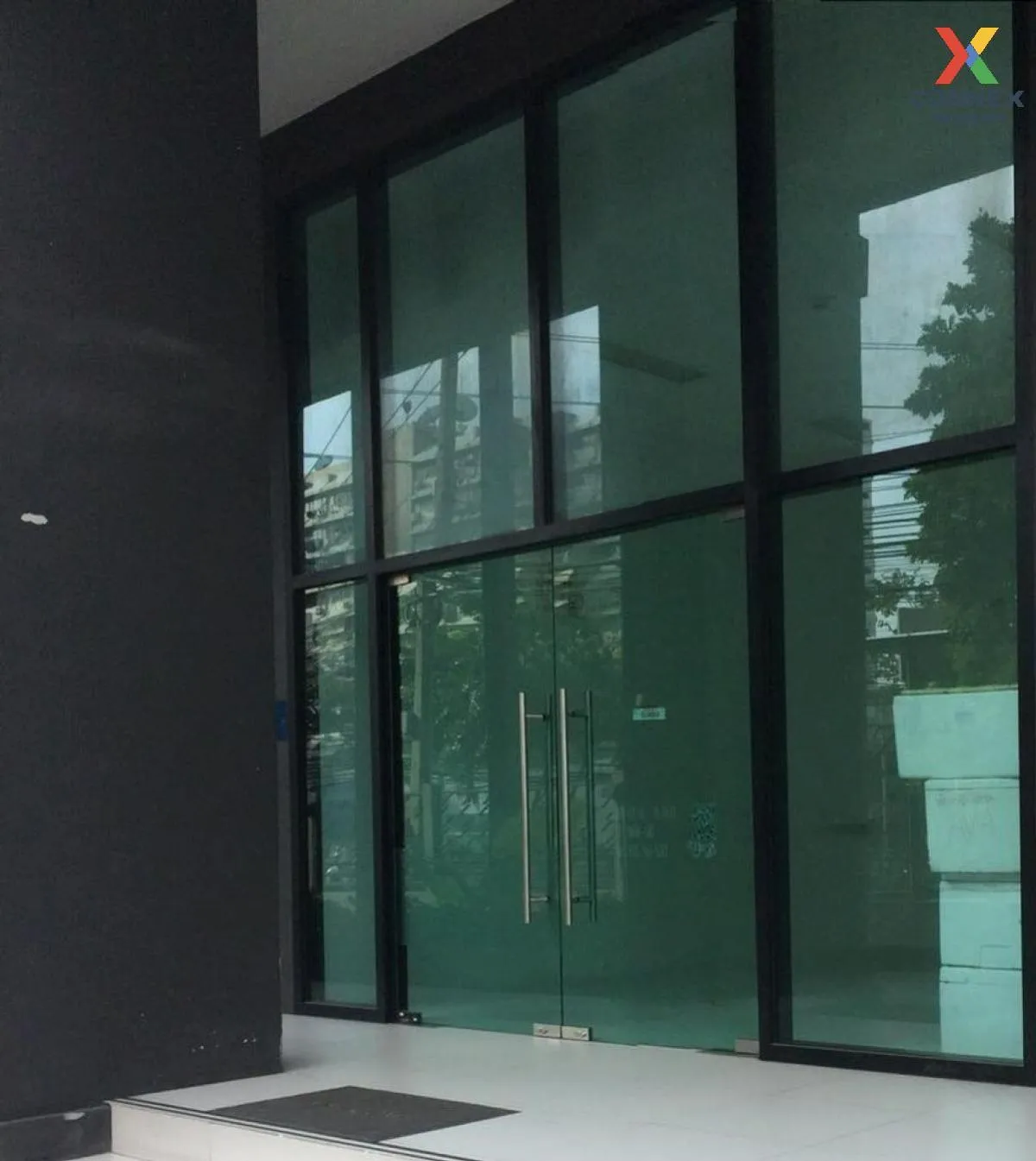 For Rent Commercial space , The Capital Ratchaprarop-Vibha , Sam  1