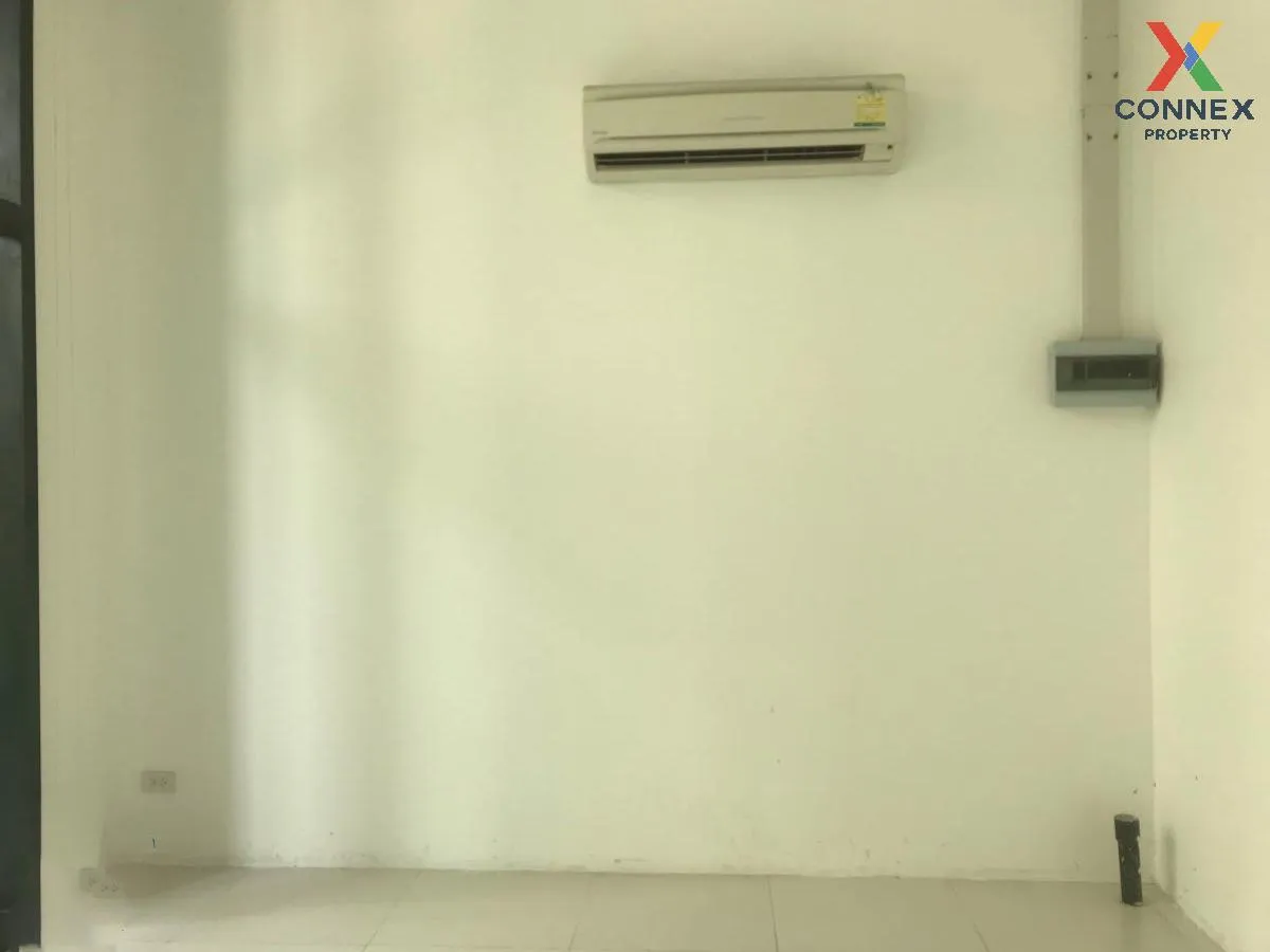 For Rent Commercial space , The Capital Ratchaprarop-Vibha , Sam 