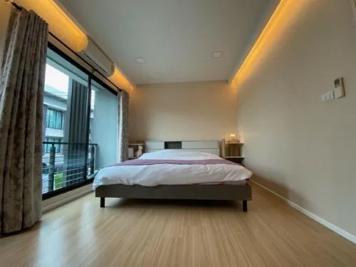 ขายทาวน์เฮ้าส์/ทาวน์โฮม  บ้านกลางเมือง รัตนาธิเบศร์ บางกระสอ เมืองนนทบุรี นนทบุรี CX-131393