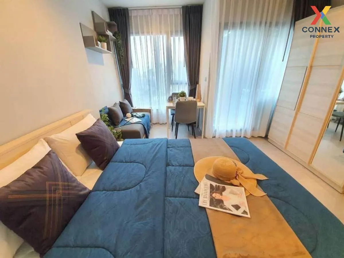 For Rent Condo , Life Asoke - Rama 9 , nice view , high floor , M 2