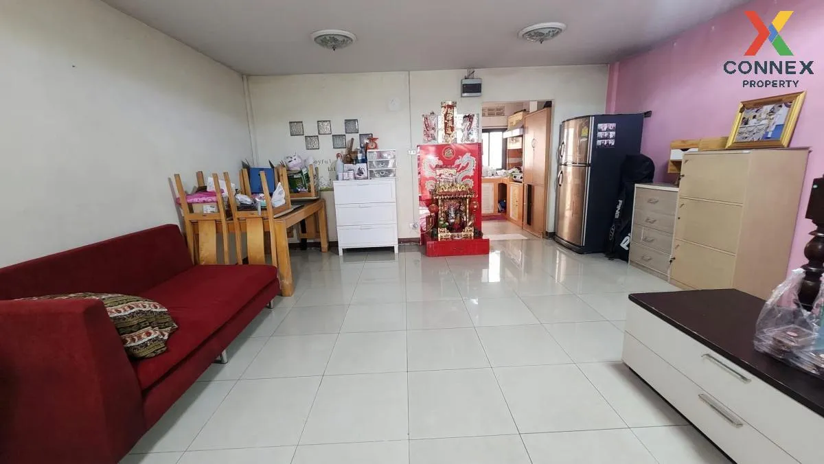 For Sale Townhouse/Townhome  , Baan Kanda Rama 2 Km.23 , wide fro 4