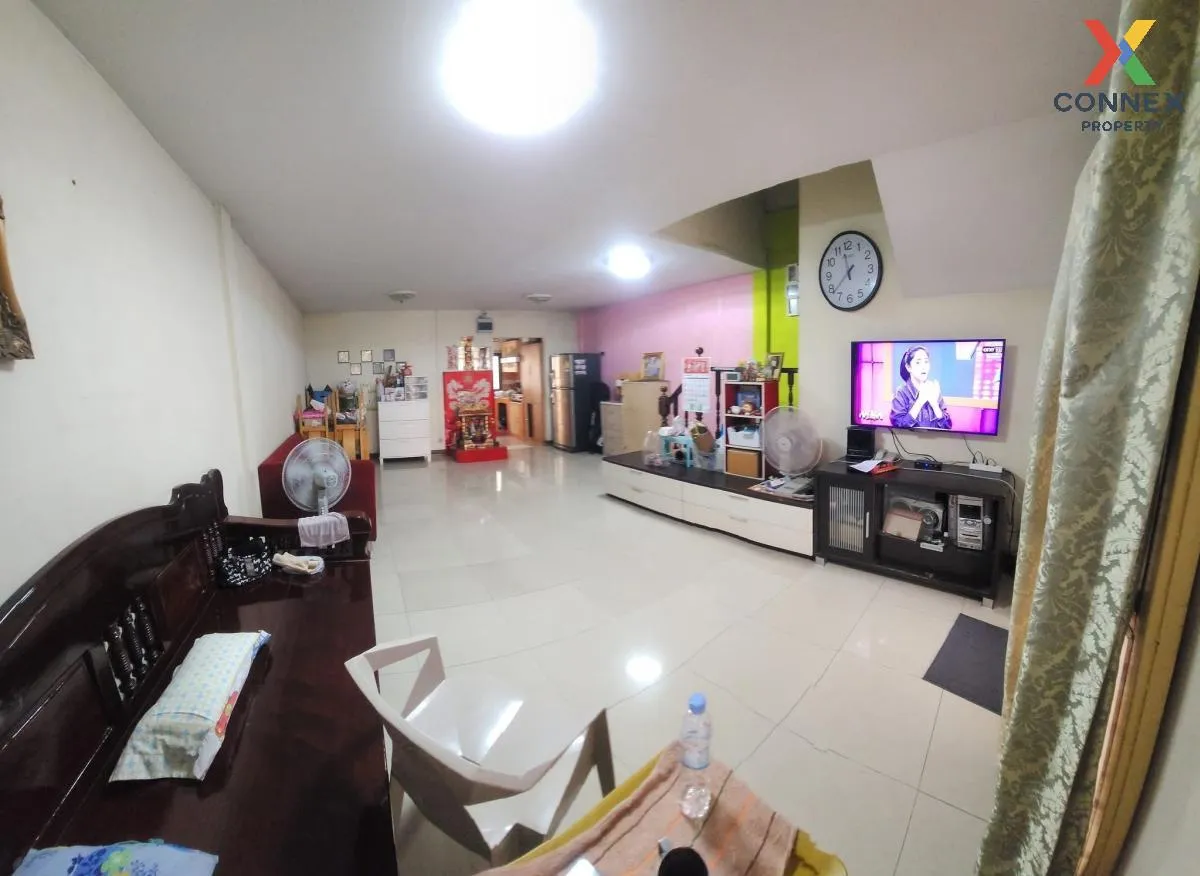 For Sale Townhouse/Townhome  , Baan Kanda Rama 2 Km.23 , wide fro