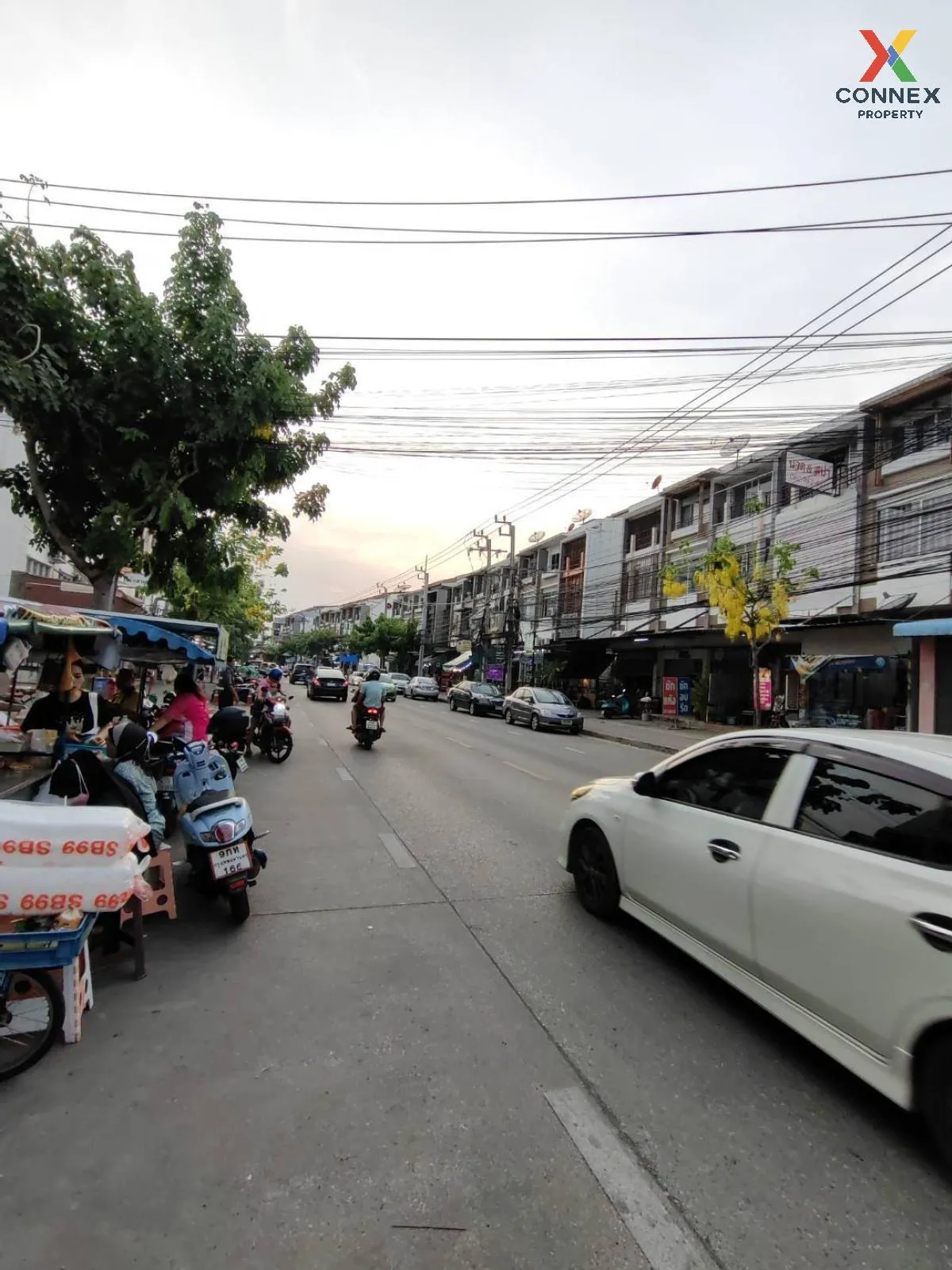 ขายทาวน์เฮ้าส์/ทาวน์โฮม  เทรนดี้ ธารา รามคำแหง สะพานสูง เขต สะพาน
