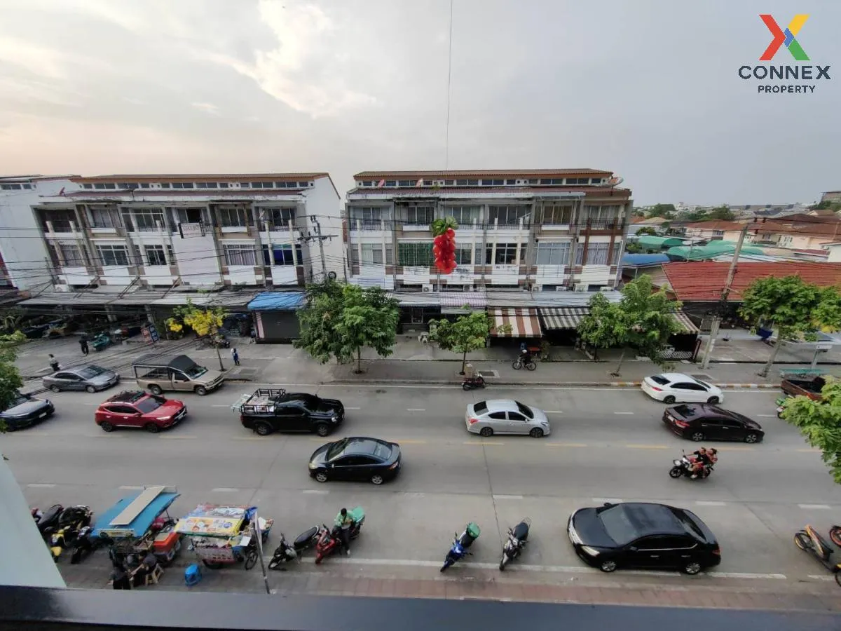 ขายทาวน์เฮ้าส์/ทาวน์โฮม  เทรนดี้ ธารา รามคำแหง สะพานสูง เขต สะพาน