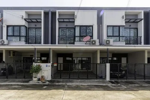 For Sale Townhouse/Townhome  , La Petite Baan Suan , Ban Suan , Mueang Chon Buri , Chon Buri , CX-131672