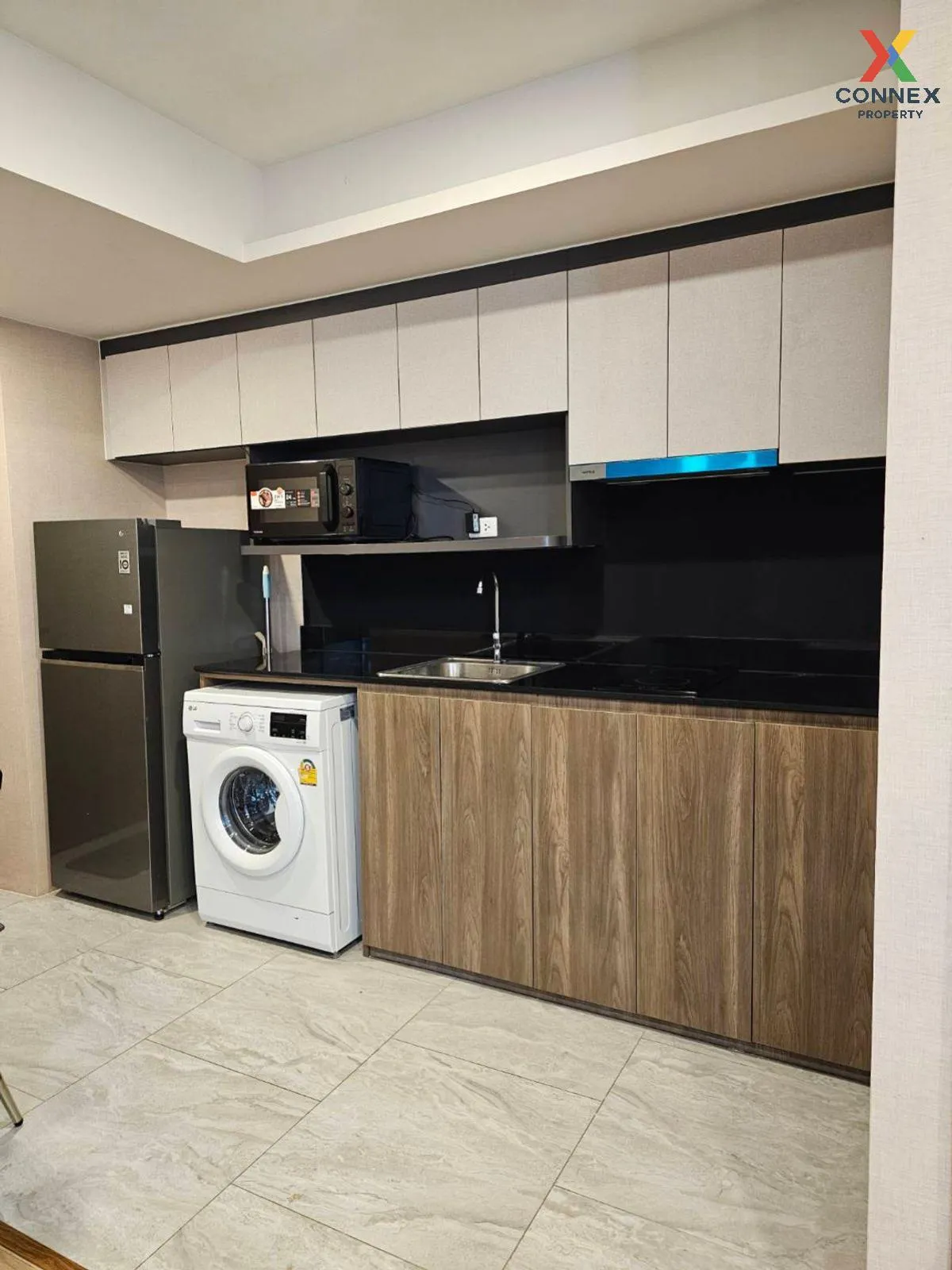 For Rent Condo , LLOYD Soonvijai - Thonglor , Bang Kapi , Huai Kh