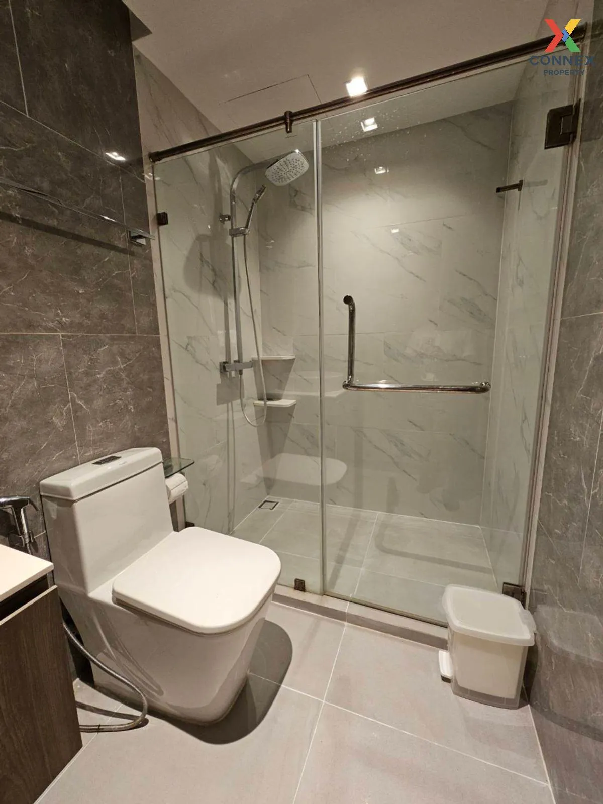 For Rent Condo , LLOYD Soonvijai - Thonglor , Bang Kapi , Huai Kh