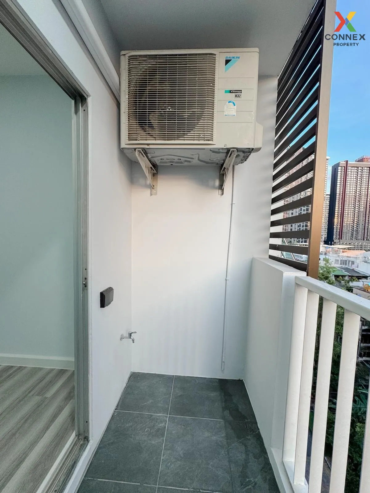 For Sale Condo , A Space Asoke-Ratchada , corner unit , MRT-Phra 