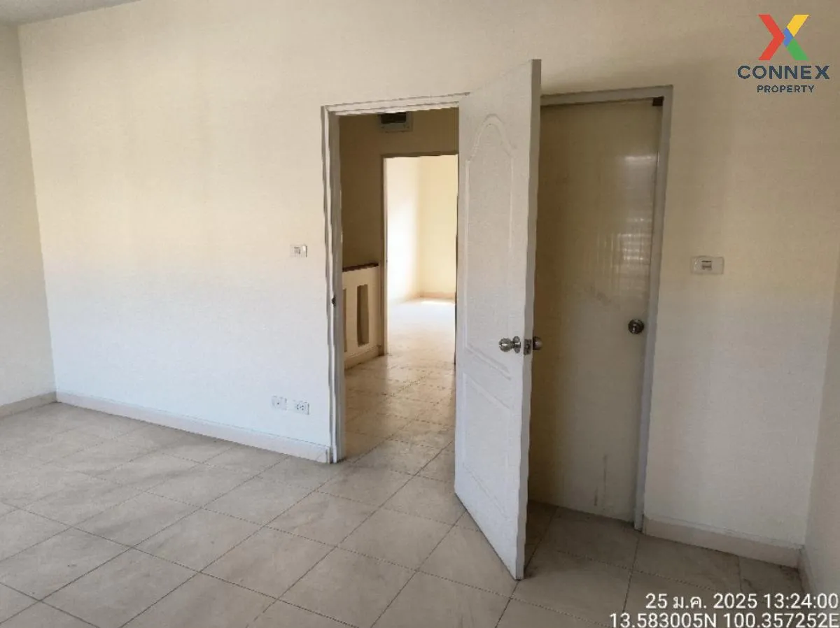 For Sale Townhouse/Townhome  , Kanda Park Rama 2 , wide frontage 