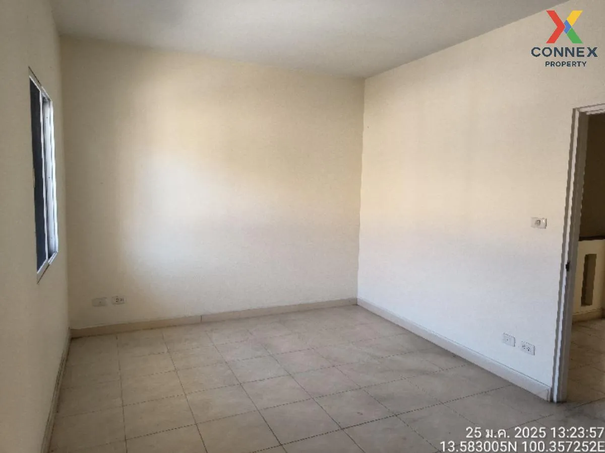 For Sale Townhouse/Townhome  , Kanda Park Rama 2 , wide frontage 