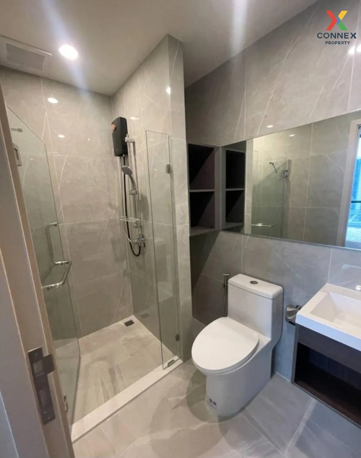 For Rent Condo , Nue District R9 , MRT-Phra Ram 9 , Huai Khwang ,