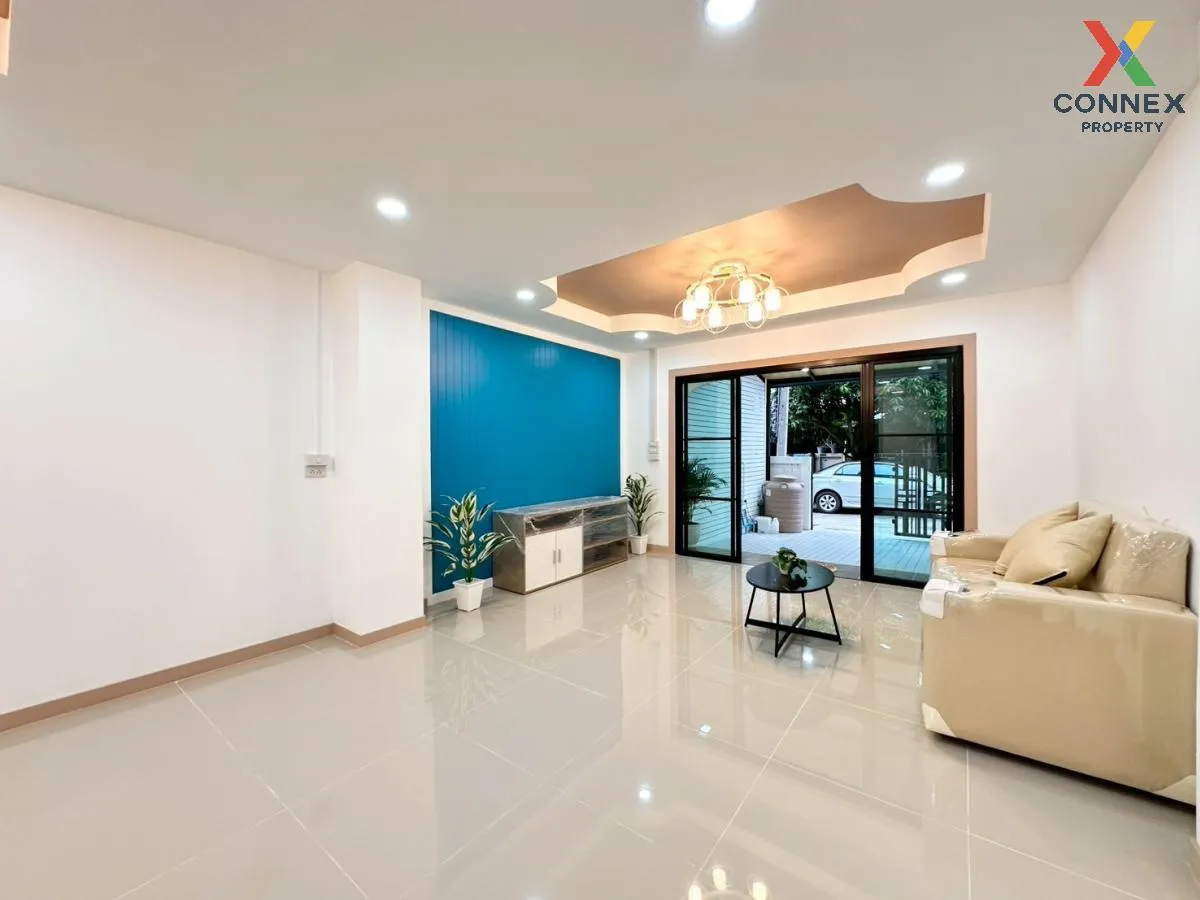 For Sale Townhouse/Townhome  , Baan Nunticha 4 , newly renovated 