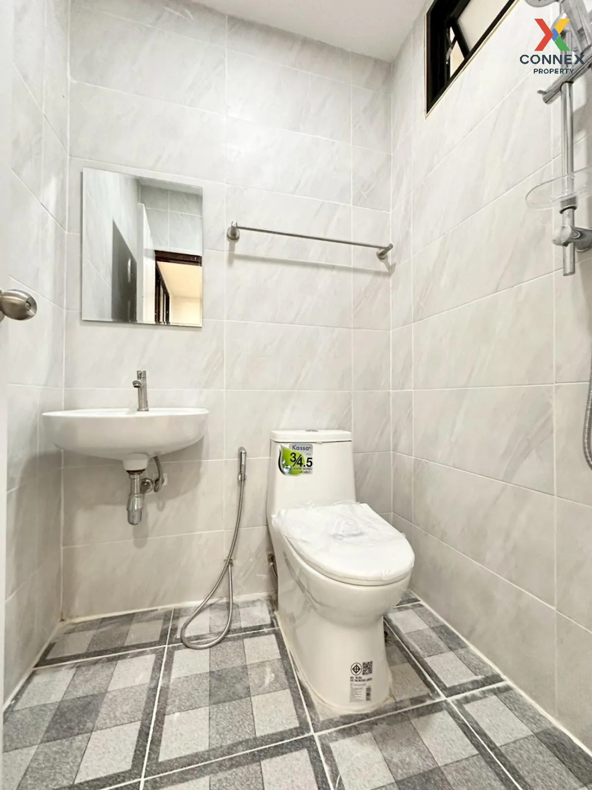 For Sale Townhouse/Townhome  , Baan Nunticha 4 , newly renovated 
