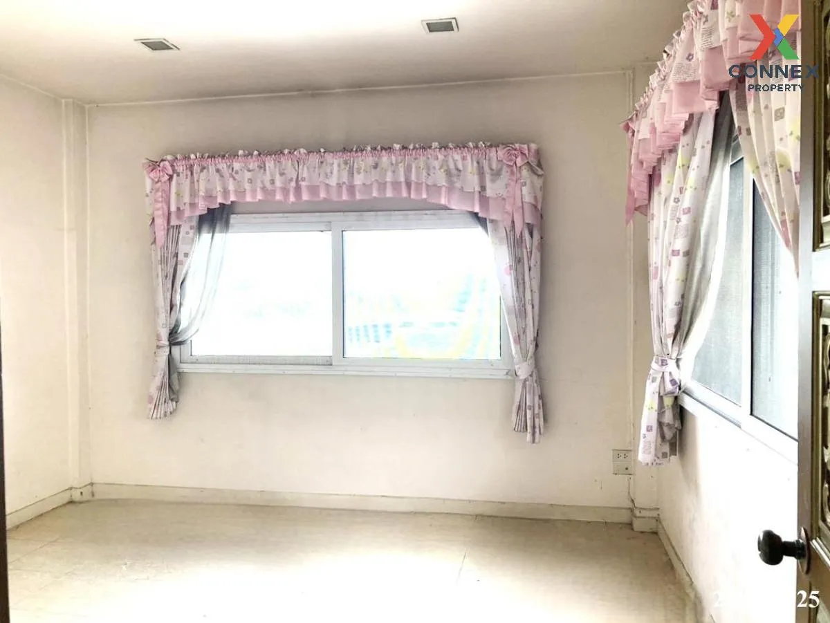 For Sale House , Baan Yaowapun , Bang Krang , Bang Kruai , Nontha