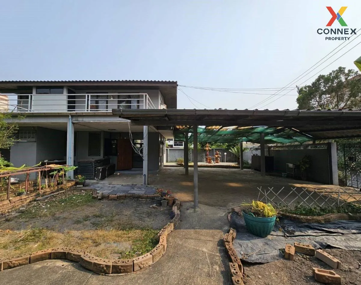 For Rent 2-storey garden house, Lat Phrao 1, Soi 16, 171 sq m. ,  1