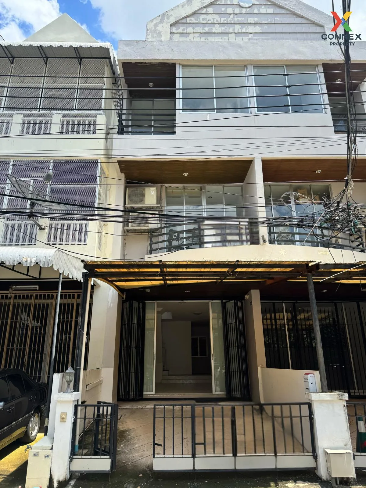 For Rent Townhouse/Townhome  , Sriwara Town in Town , Phlapphla , 1