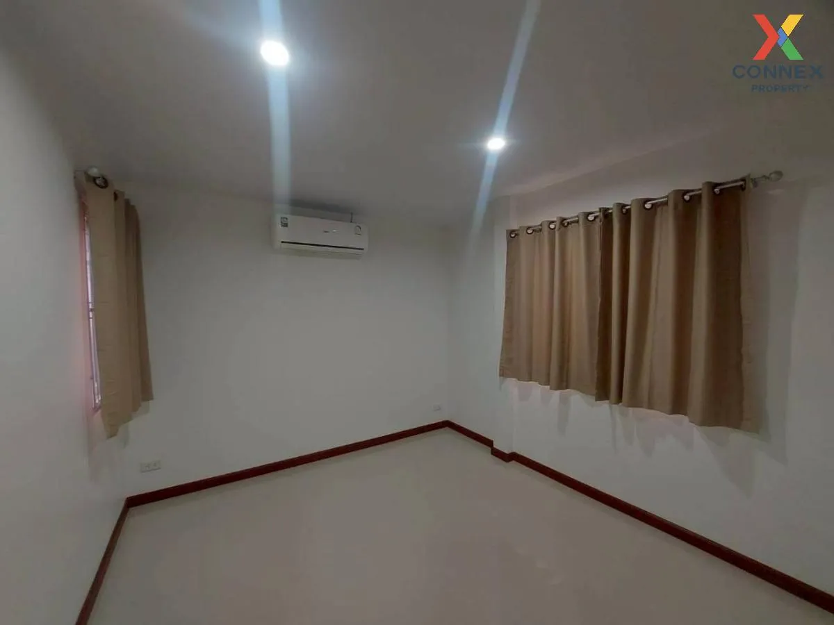For Sale House , Visessiri , nice view , wide frontage , newly re