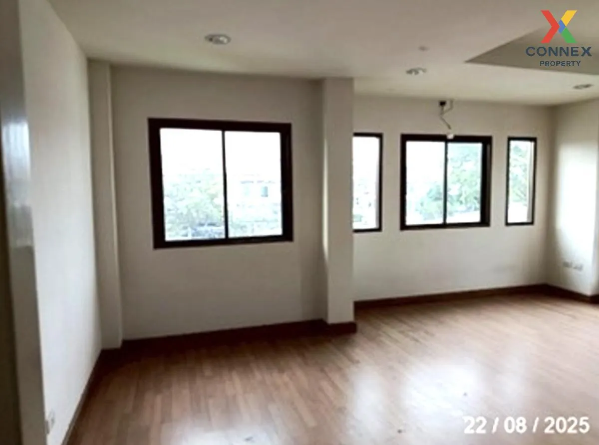 For Sale House , Golden Park Sriracha , Surasak , Si Racha , Chon
