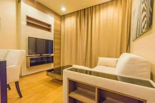 ขายคอนโด  ดิ แอดเดรส สาทร ฺBTS-เซนต์หลุยส์ สีลม เขต บางรัก กรุงเทพ CX-131974