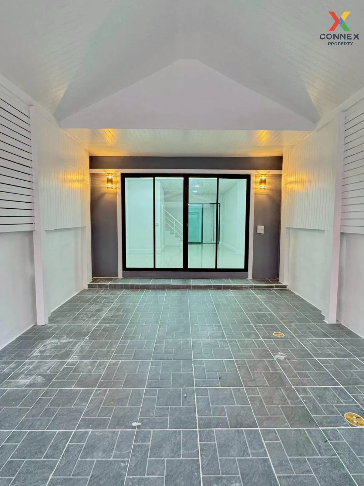 For Sale Townhouse/Townhome  , Pimonrat 2 , newly renovated , Phi 2