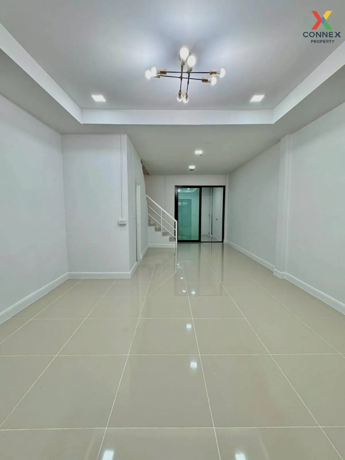 For Sale Townhouse/Townhome  , Pimonrat 2 , newly renovated , Phi 3