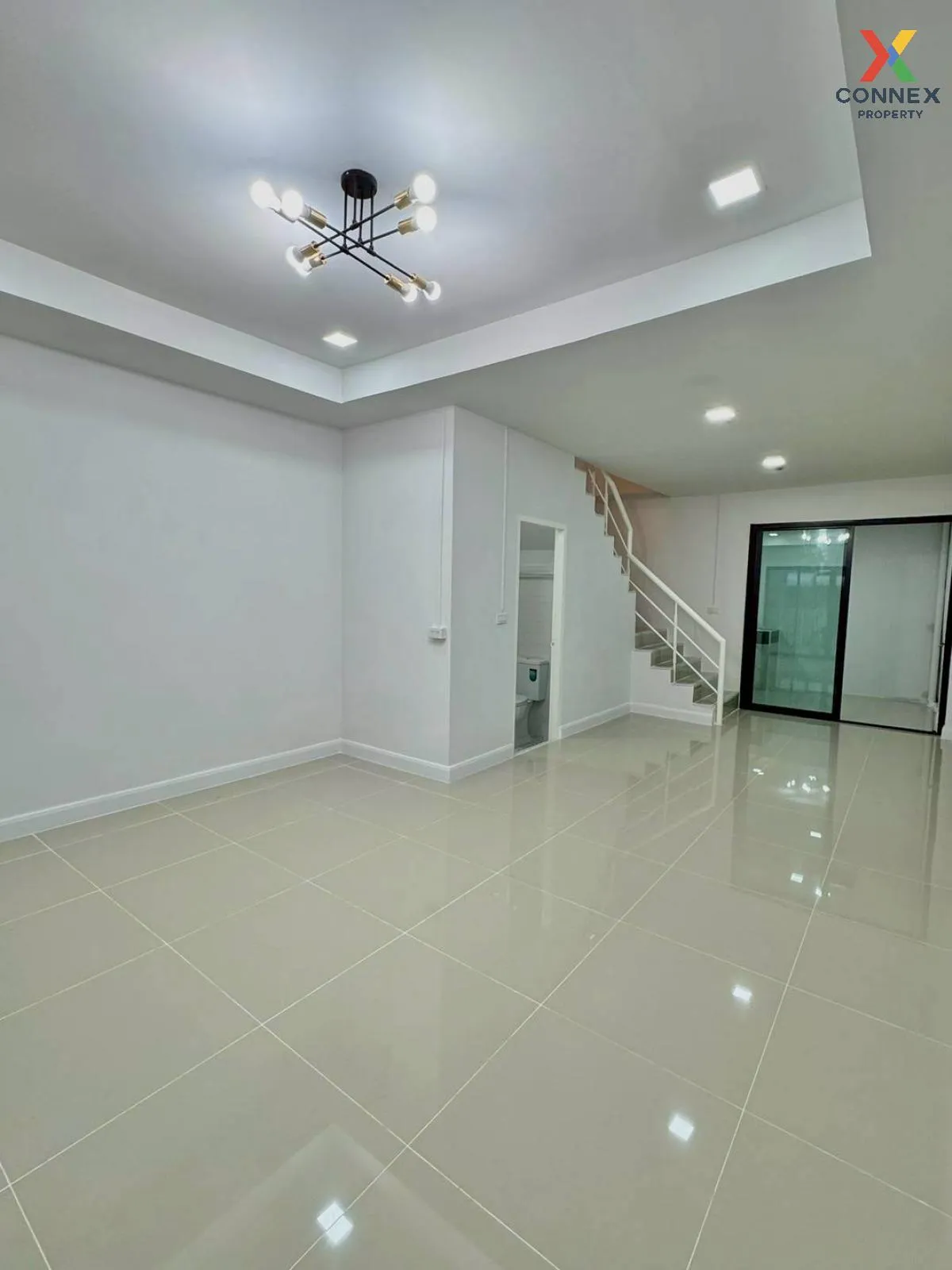 For Sale Townhouse/Townhome  , Pimonrat 2 , newly renovated , Phi 4